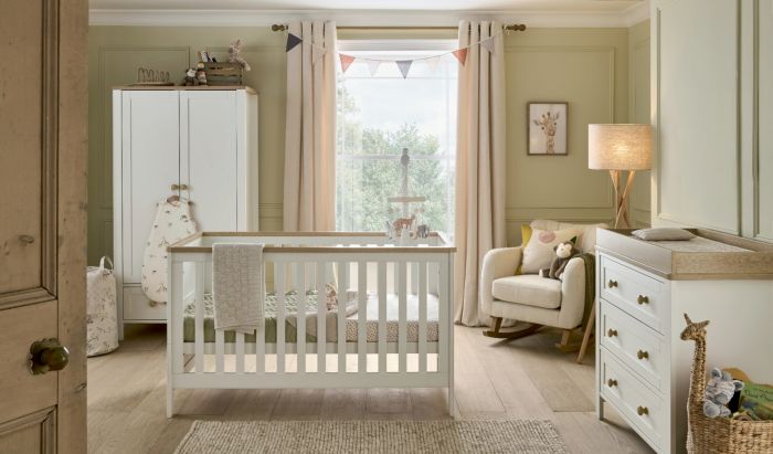 Mamas & Papas Wedmore 2 Piece Cotbed Set with Dresser Changer - White/Natural