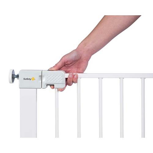 Safety 1st U-Pressure Fit Easy Close SecureTech Metal Gate - Image 3